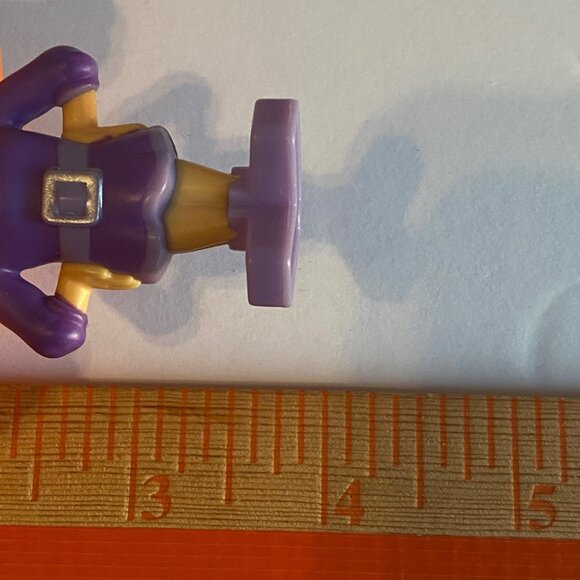 Scooby-Doo McDonalds Happy Meal Toys 2021 Fred Daphne Figures Bobble Heads Set - Picture 8 of 8